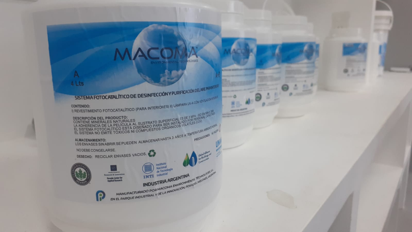 La pintura fotocatalítica que reduce la contaminación y se fabrica en ...