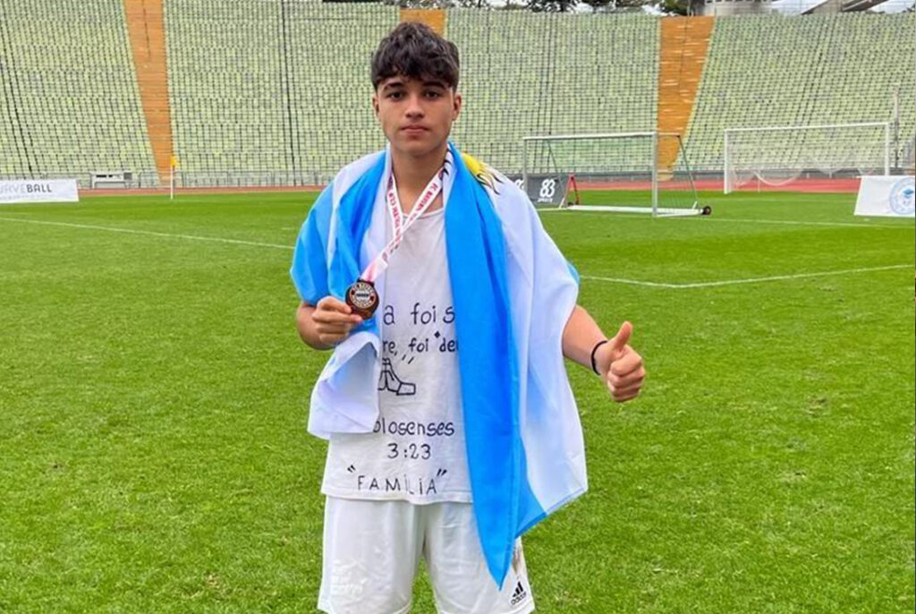 Junior Fernández