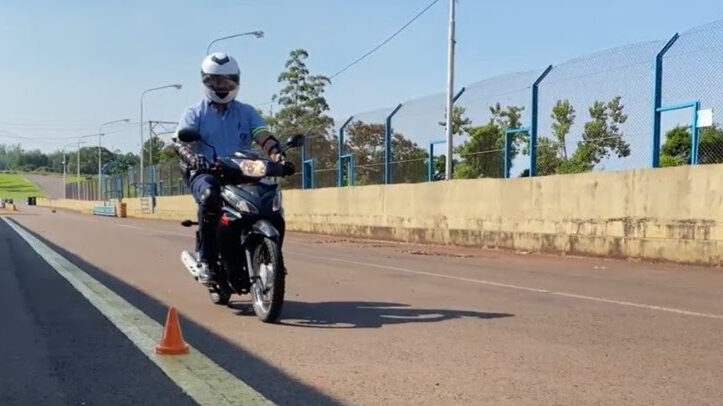 Moto Escuela 1
