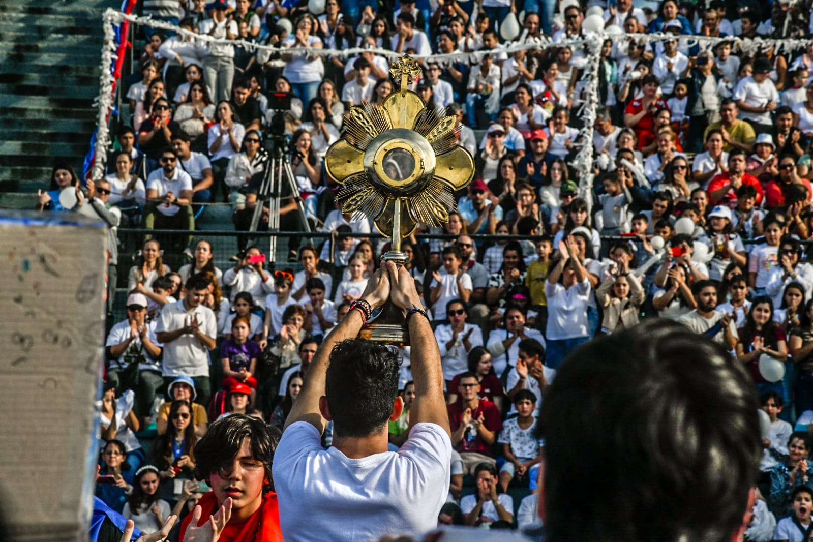 Posadas celebró el Corpus Christi con miles de fieles
