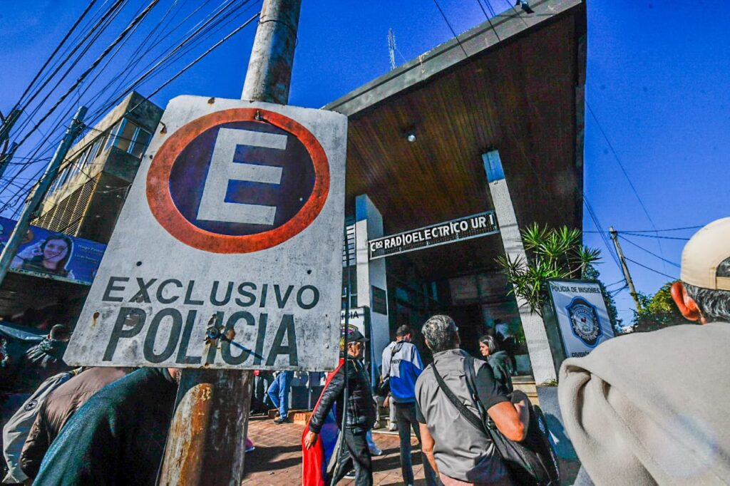 Policías a la Justicia