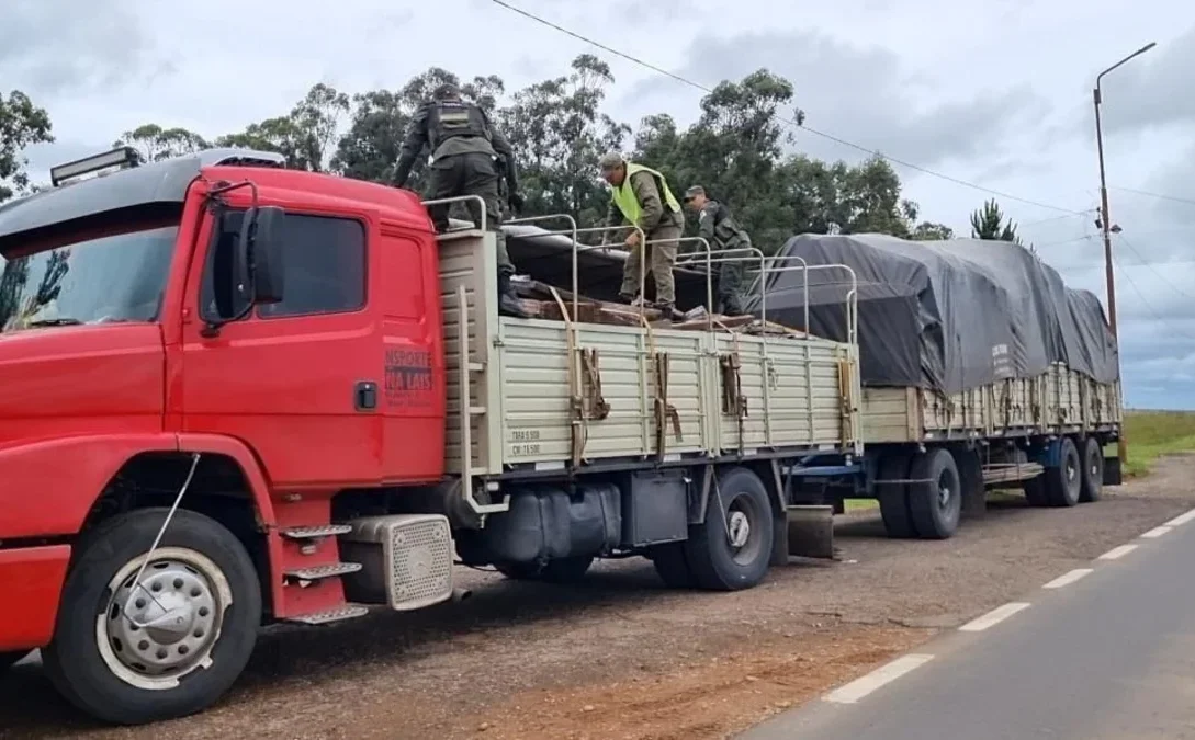 Interceptaron carga de cobre y bronce por 170 millones que traían a Misiones