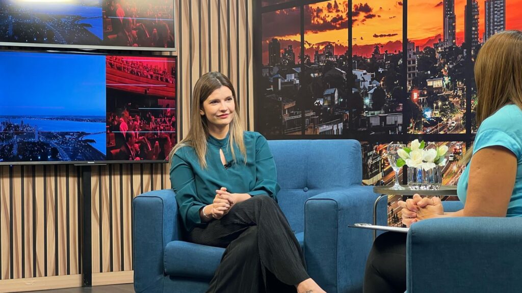 Micaela Gacek destacó la baja del combustible de YPF como un logro del rumbo económico actual imagen-10
