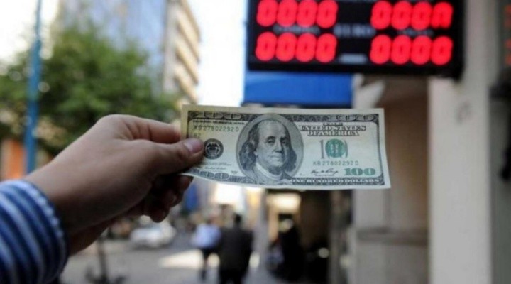 dólar