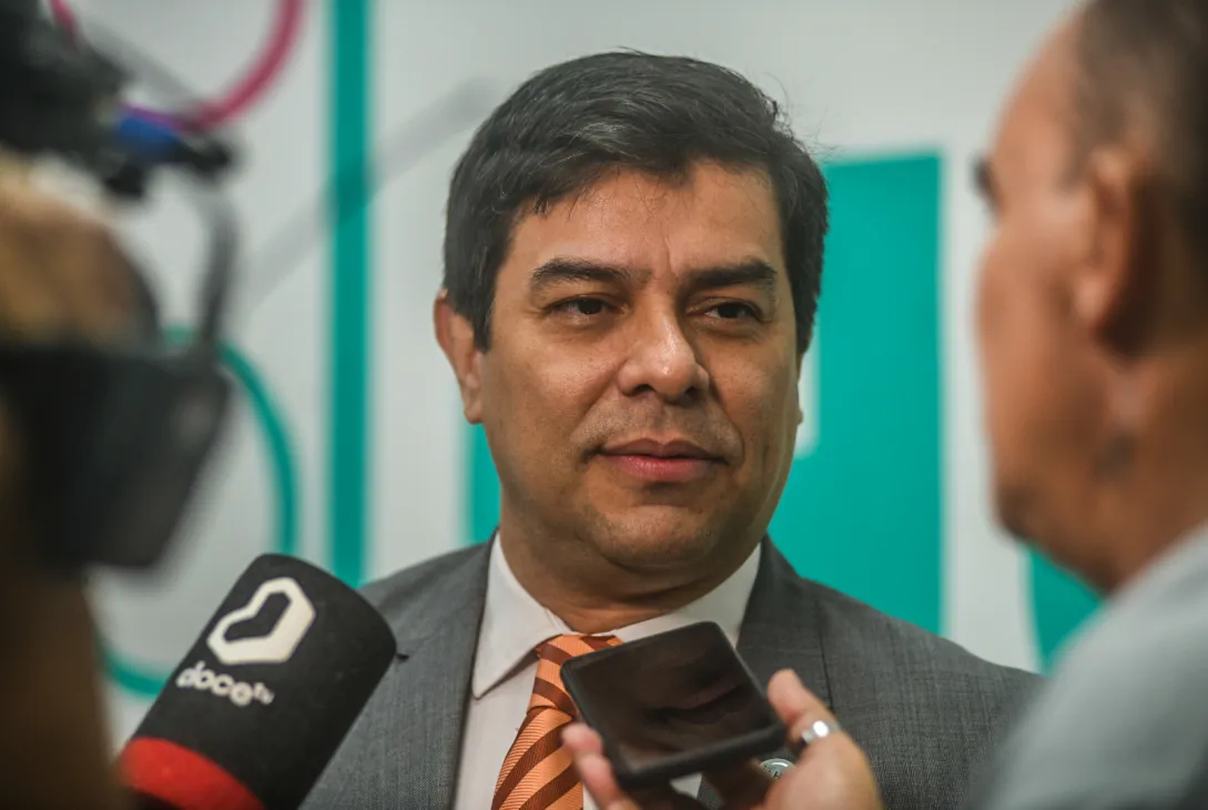 Martínez