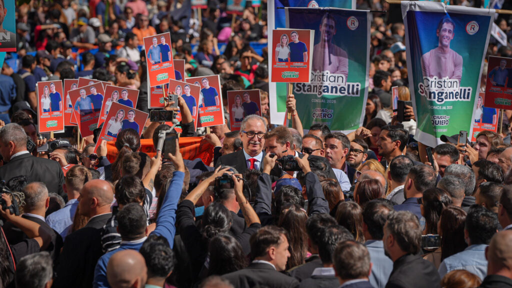 La militancia copó la legislatura para respaldar a los candidatos del Frente Renovador Neo imagen-38