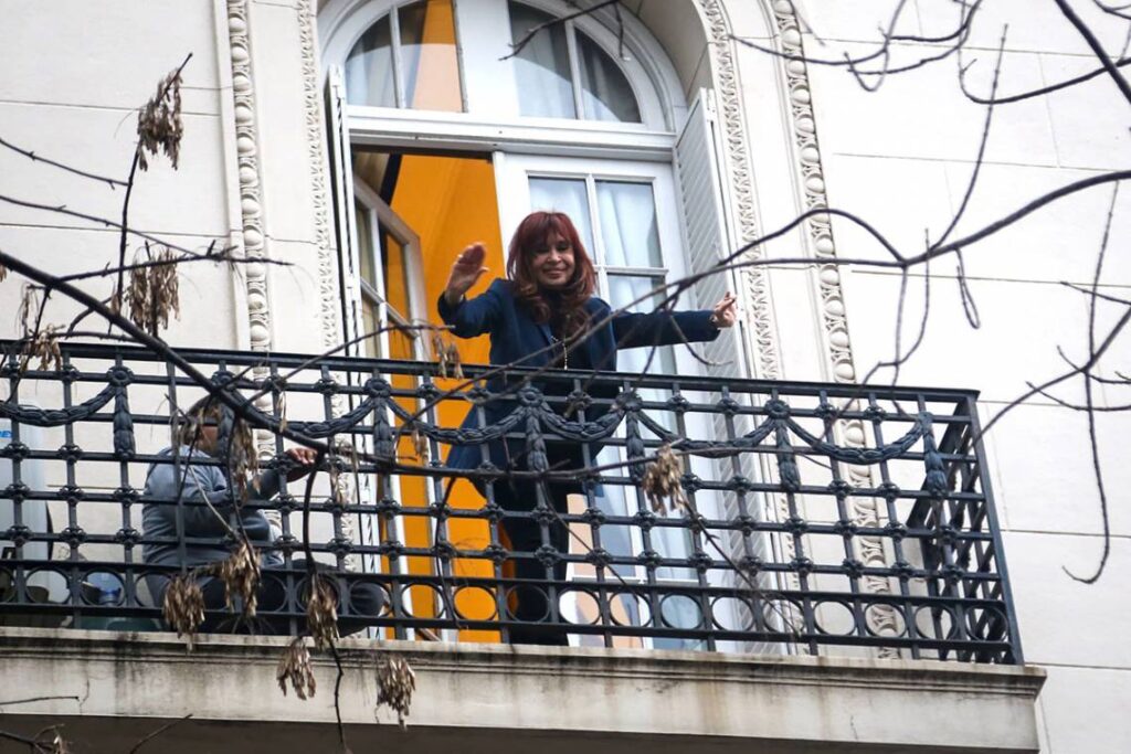 Cristina balcón