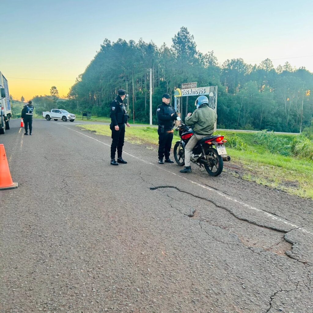 policía de misiones