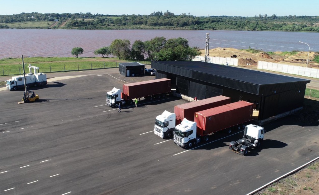 Por primera vez, desde el Puerto de Posadas partirán contenedores con té misionero 10 depósito fiscal puerto