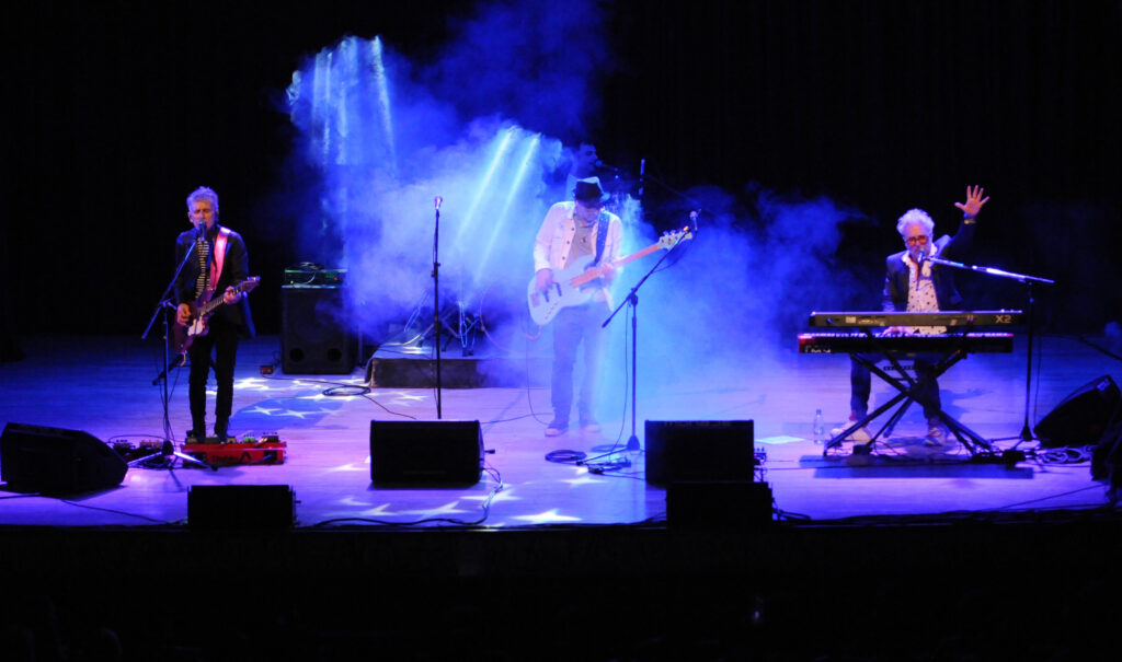 Los Tipitos hicieron vibrar al público con un gran show en Posadas: las mejores fotos imagen-14