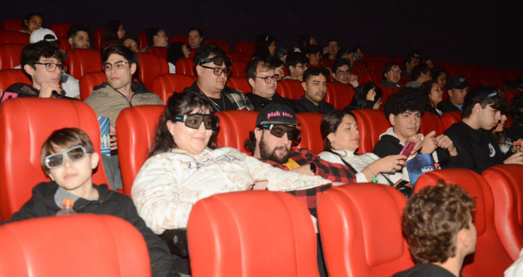 Furor por Los 4 Fantásticos en el IMAX del Conocimiento: “El cine no decepciona nunca” 10 Furor por Los 4 Fantásticos en el IMAX del Conocimiento: “El cine no decepciona nunca” imagen-9