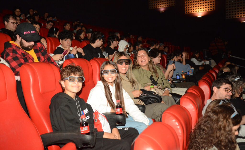 Furor por Los 4 Fantásticos en el IMAX del Conocimiento: “El cine no decepciona nunca” 14 Furor por Los 4 Fantásticos en el IMAX del Conocimiento: “El cine no decepciona nunca” imagen-13