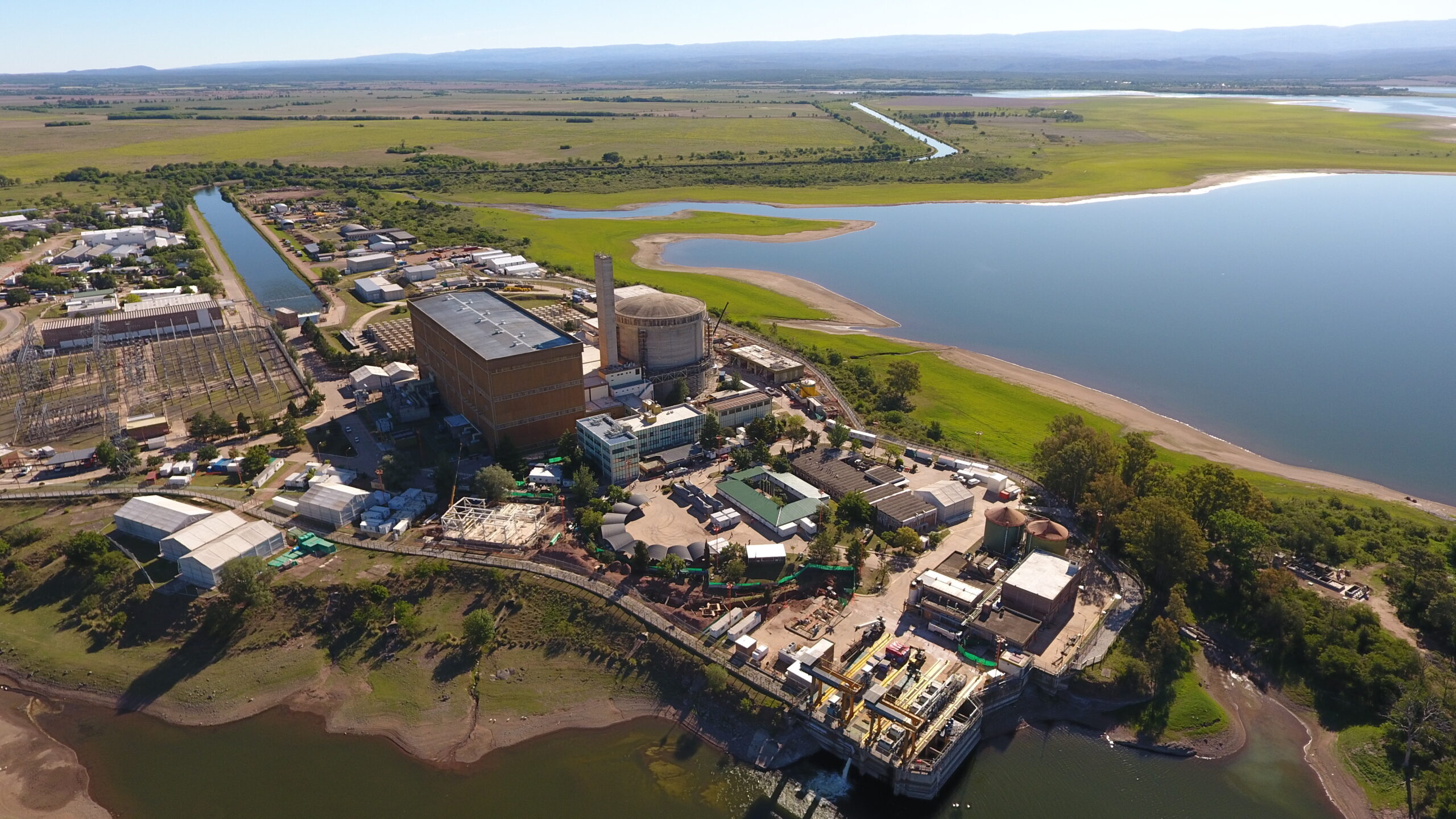 El Gobierno avanza con la privatización de las centrales nucleares