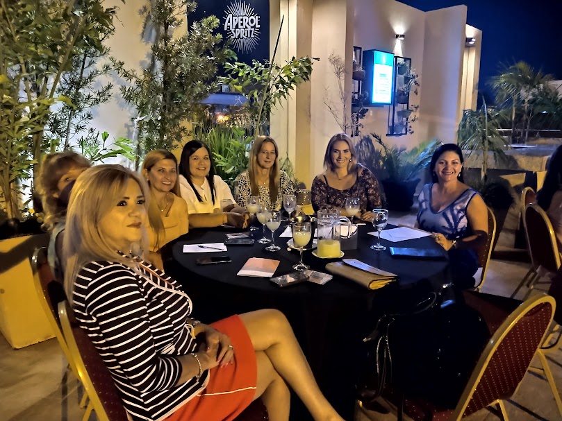 Brillan Ellas Posadas