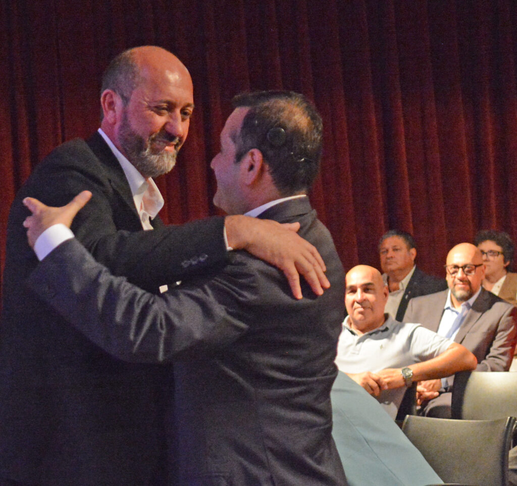 Acto de proclamación en Misiones: Herrera Ahuad recibió su diploma de diputado electo 18 Acto de proclamación en Misiones: Herrera Ahuad recibió su diploma de diputado electo imagen-17