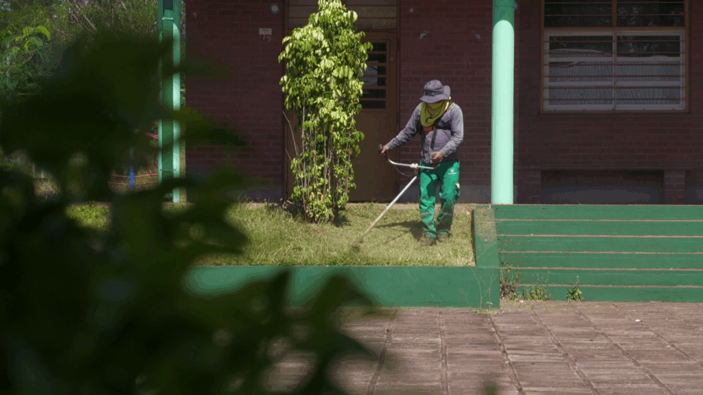 Escuelas Seguras: operativos integrales para garantizar el inicio de clases en óptimas condiciones 10 Escuelas Seguras: operativos integrales para garantizar el inicio de clases en óptimas condiciones imagen-9