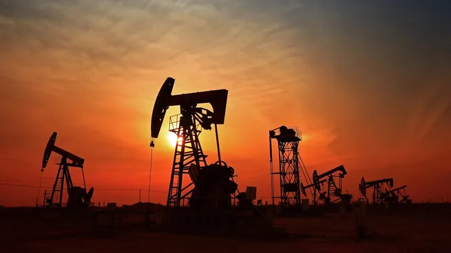 El petróleo supera los 100 dólares por barril tras el conflicto con Irán