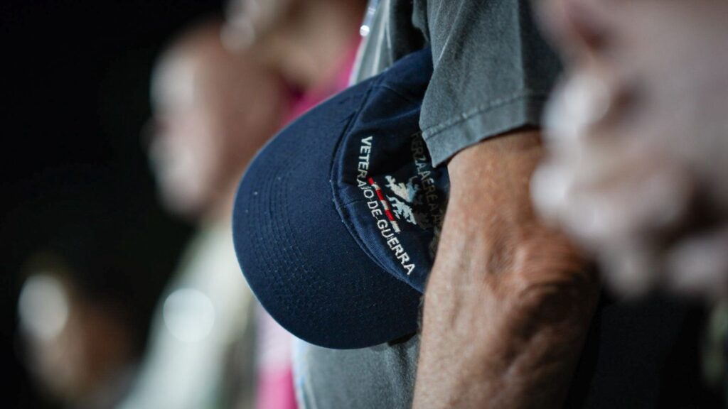 Emotiva vigilia por Malvinas: “El dolor no se olvida” imagen-26