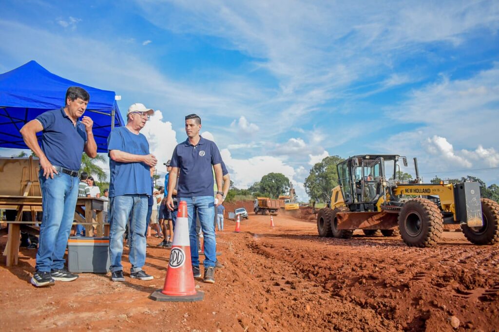 Passalacqua supervisó el avance de las obras sobre la ruta provincial 15: “Es una inversión para traer progreso” imagen-29