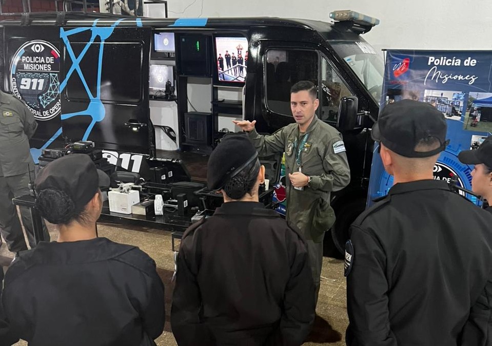 La Policía de Misiones sumó cinco nuevos pilotos de drones