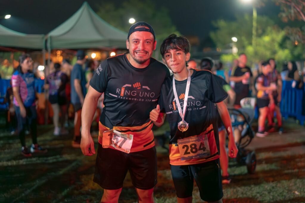 Más de 500 personas participaron del desafío nocturno Re Corro Posadas en la costanera Oeste imagen-14