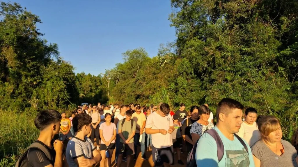Panambí realizó su segundo Vía Crucis viviente con más de 16 comunidades parroquiales imagen-21