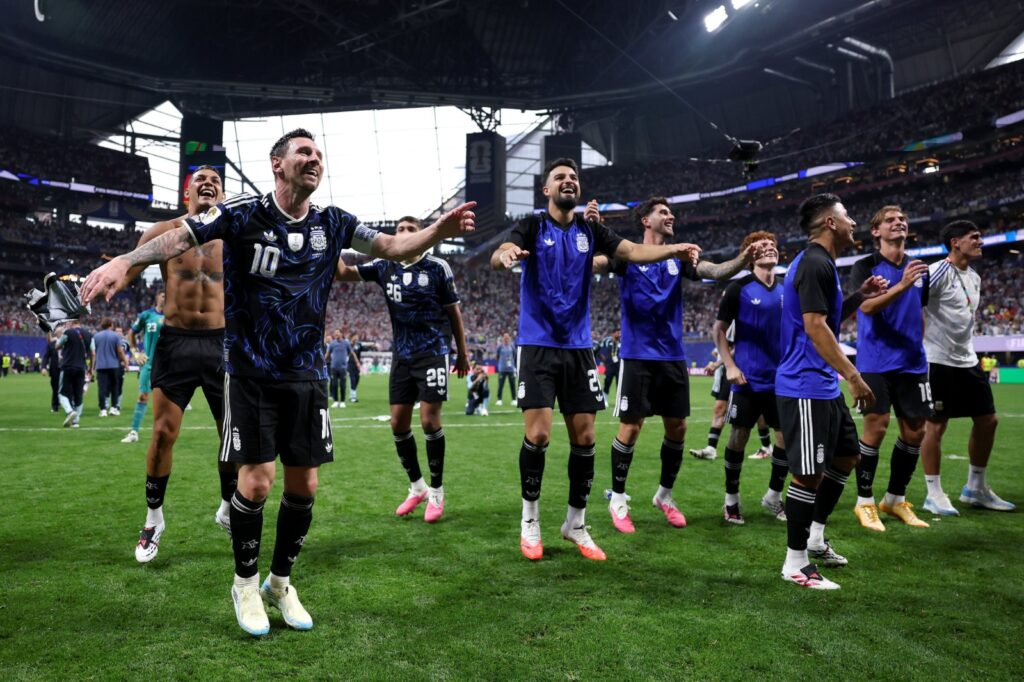 Viví la final a pura pasión entre Argentina y España por Canal Doce