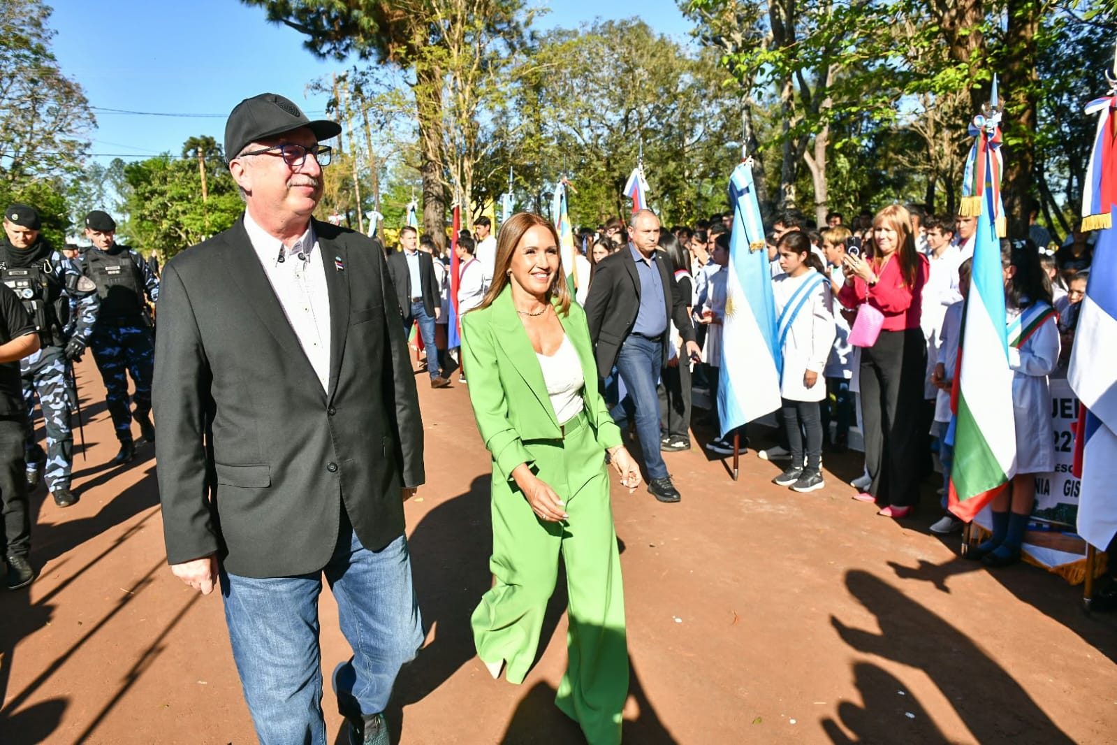 Passalacqua en el 72° aniversario de General Urquiza: “Hacemos lo imposible para que el pueblo misionero sea un poco más feliz” imagen-14