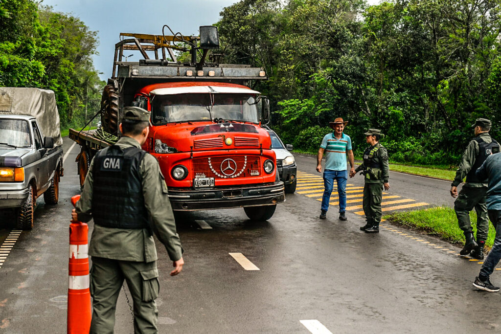 Yerbateros - desregulación yerbatera - Inym - Yerba mate- Milei en Iguazú Misiones - productores yerbateros- tractorazo - Foto Marcos Canal Doce Otaño septiembre 2026