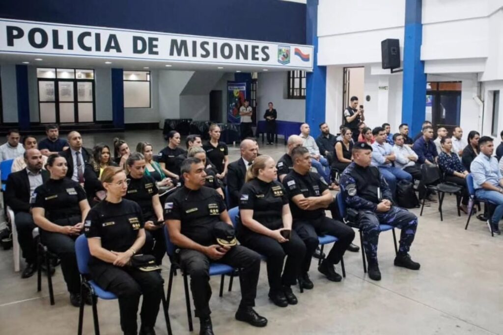 Policía de Misiones y especialistas de Colombia intercambian experiencias para investigar el lavado de activos