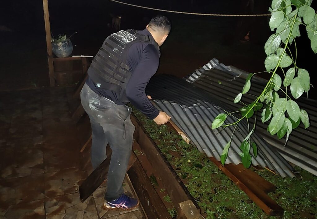 daños en 55 casas de Eldorado, Piray, Montecarlo y Piñalito Norte