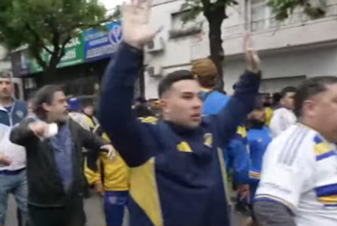 Rosario: incidentes en el ingreso de los hinchas de Boca antes del clásico con Racing